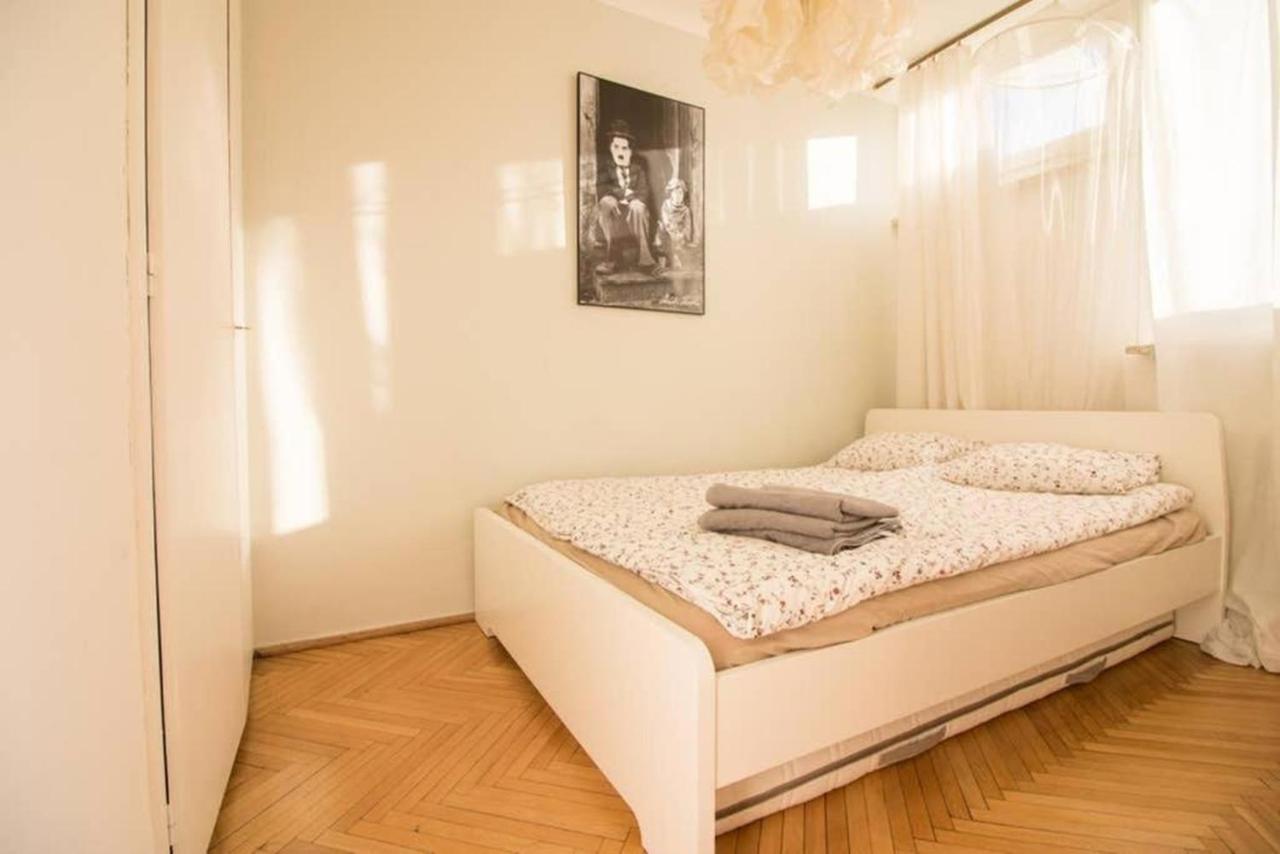 Bright And Cozy- Golden Apartments- Center- Zelazna Lägenhet *