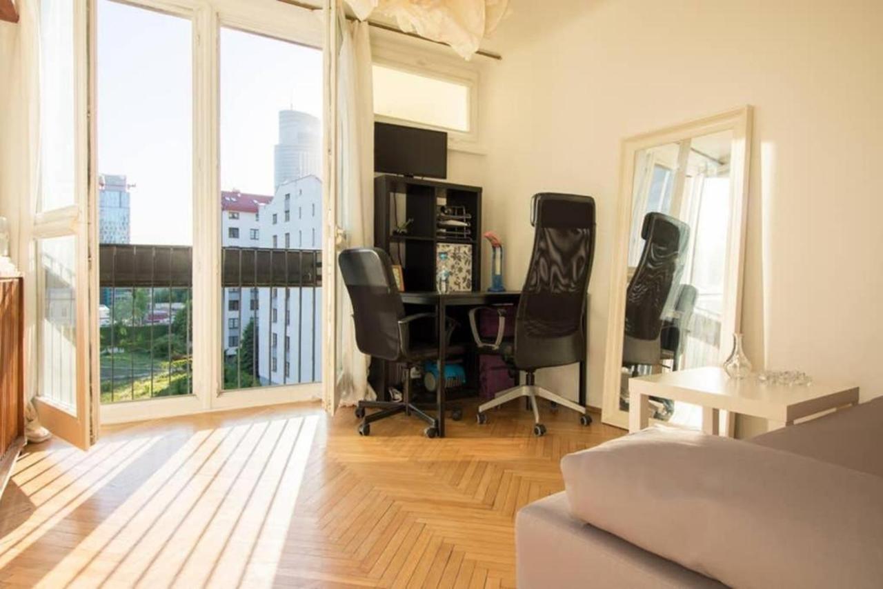 Bright And Cozy- Golden Apartments- Center- żelazna Apartament *
